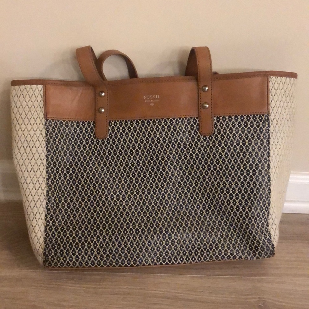 Large Fossil tote bag!
